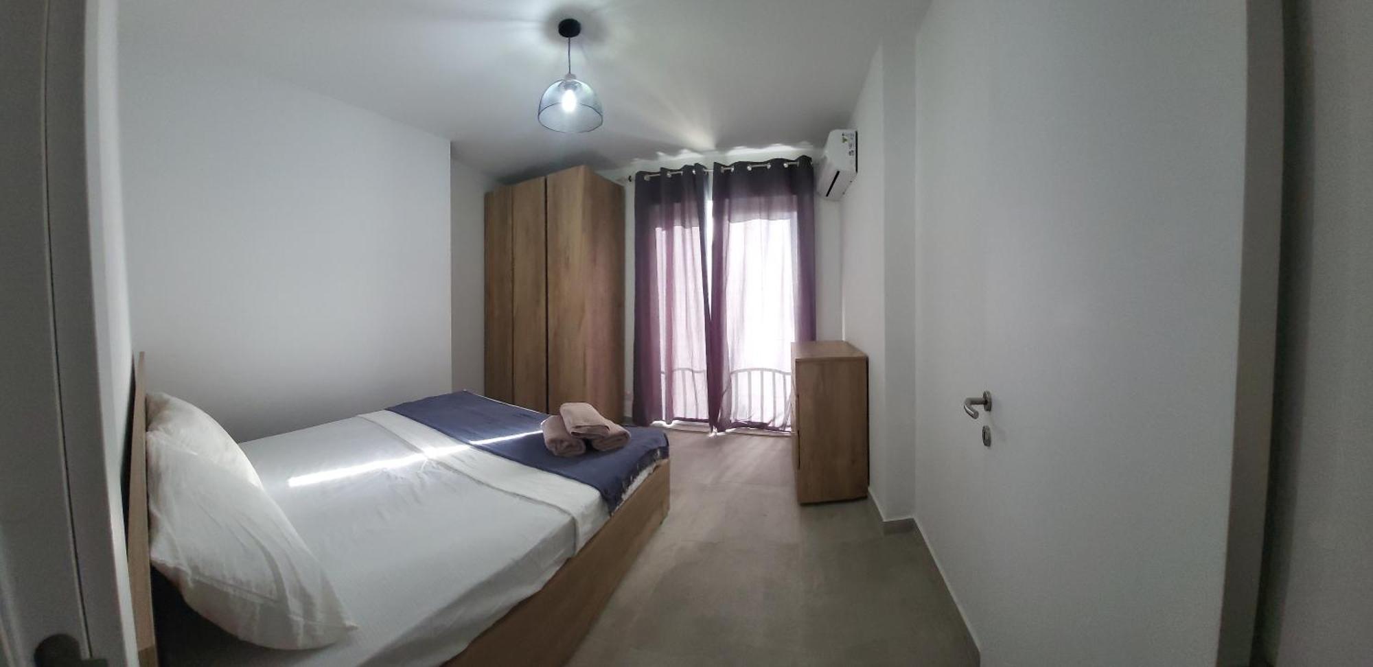 St Julian Apartment *